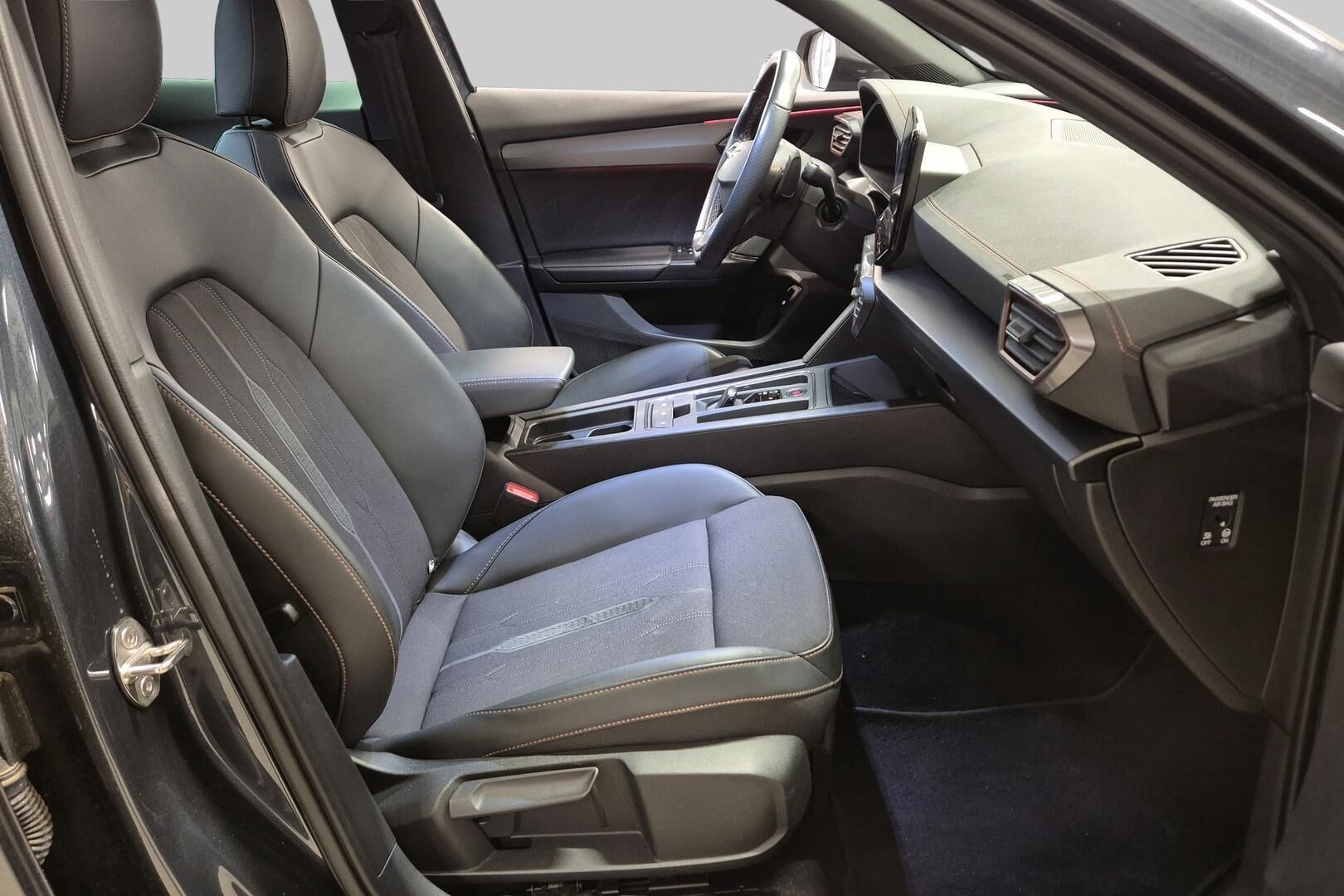 CUPRA FORMENTOR iso kuva 3