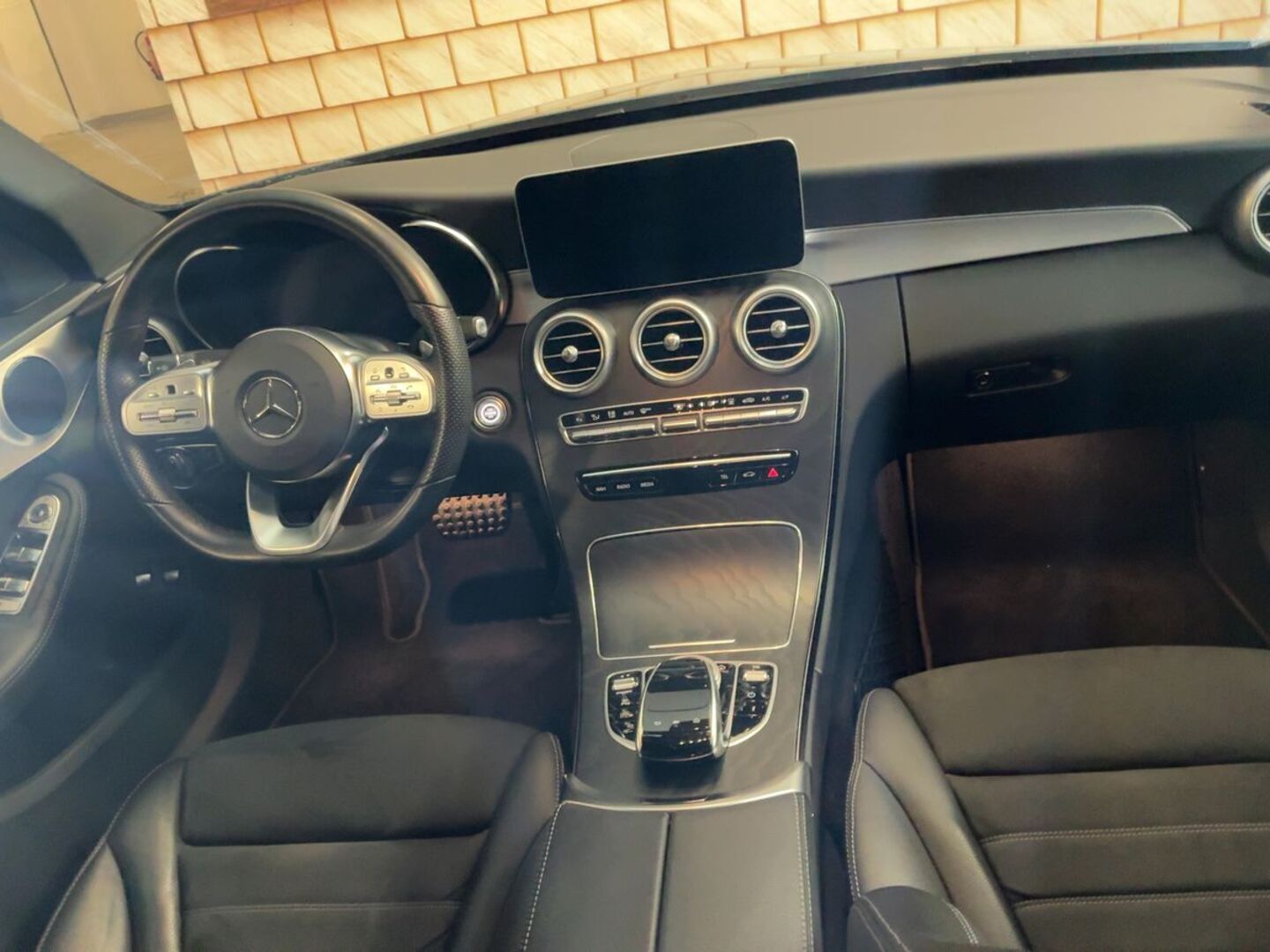 MERCEDES-BENZ C iso kuva 2