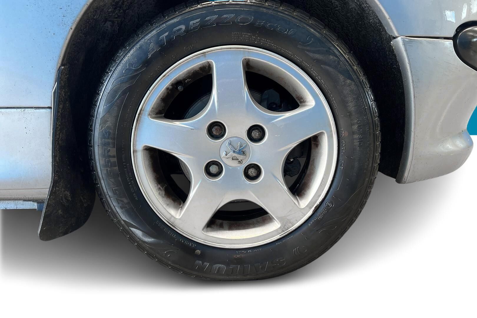 Peugeot 206 iso kuva 12
