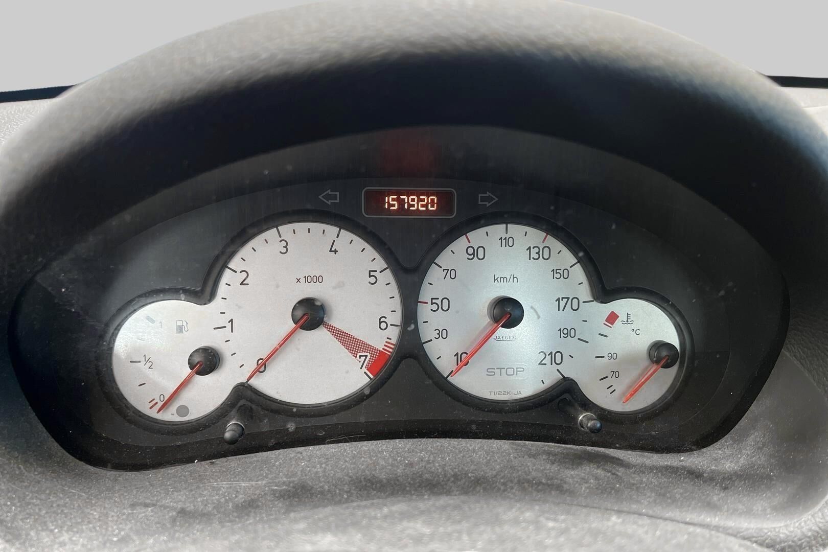 Peugeot 206 iso kuva 15