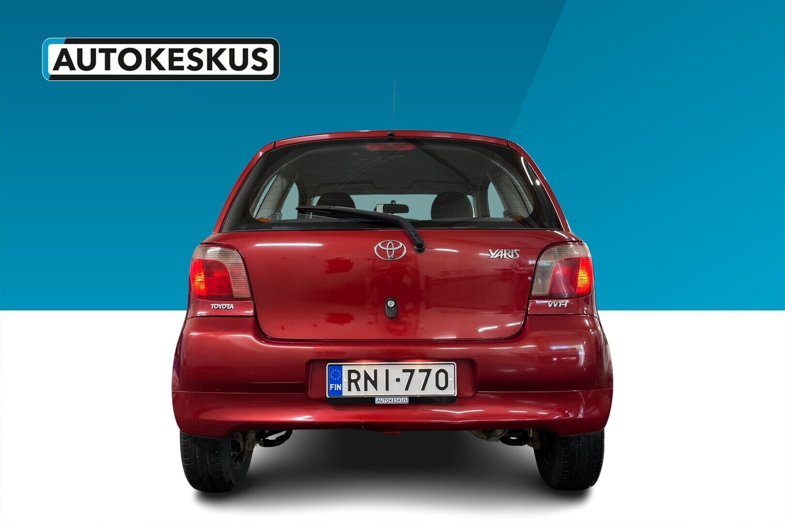 Toyota Yaris iso kuva 2