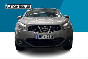 Nissan Qashqai+2 esikatselu 2