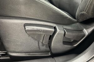 Nissan Qashqai+2 esikatselu 23