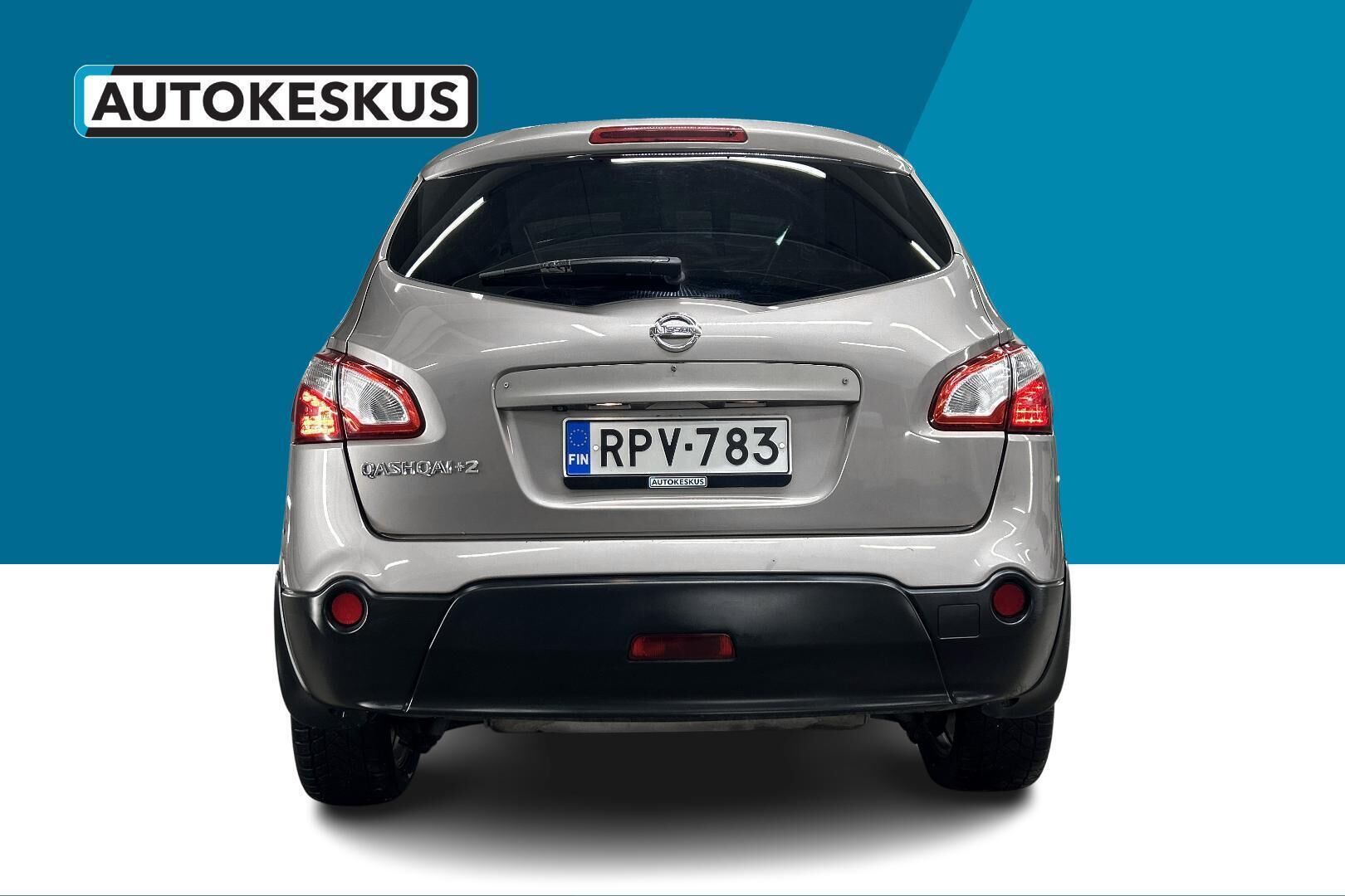 Nissan Qashqai+2 iso kuva 6