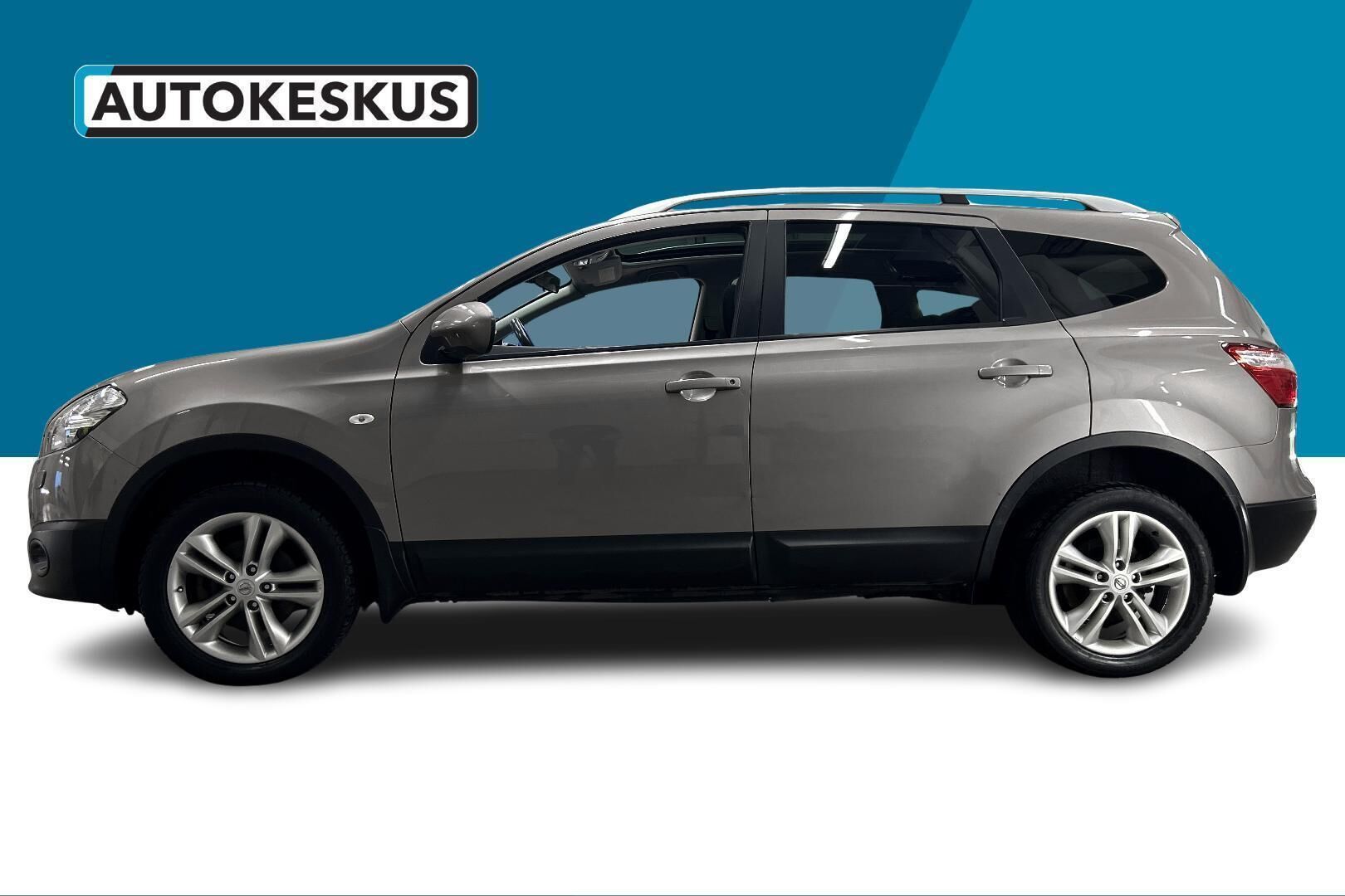 Nissan Qashqai+2 iso kuva 8