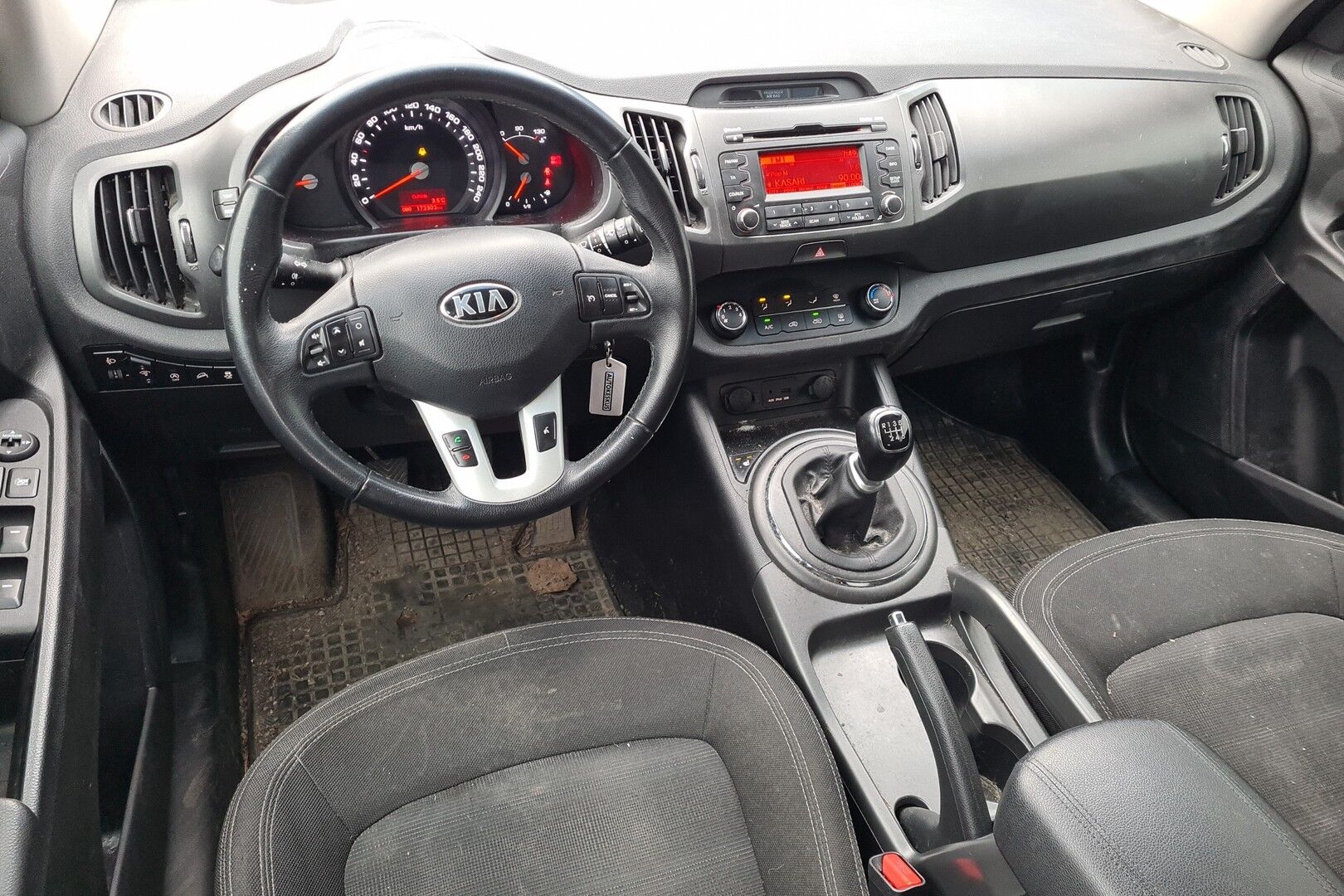 Kia Sportage iso kuva 1