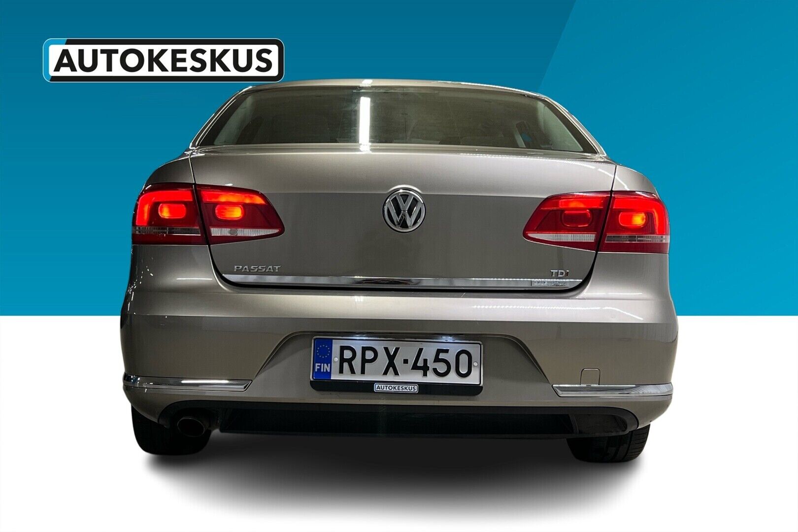 Volkswagen Passat iso kuva 2