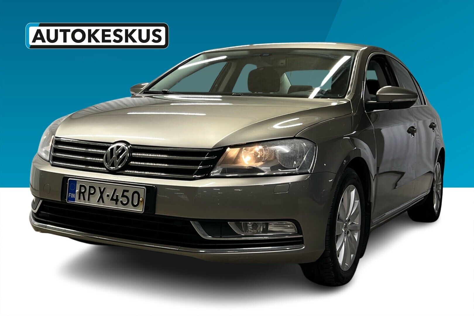 Volkswagen Passat iso kuva 0