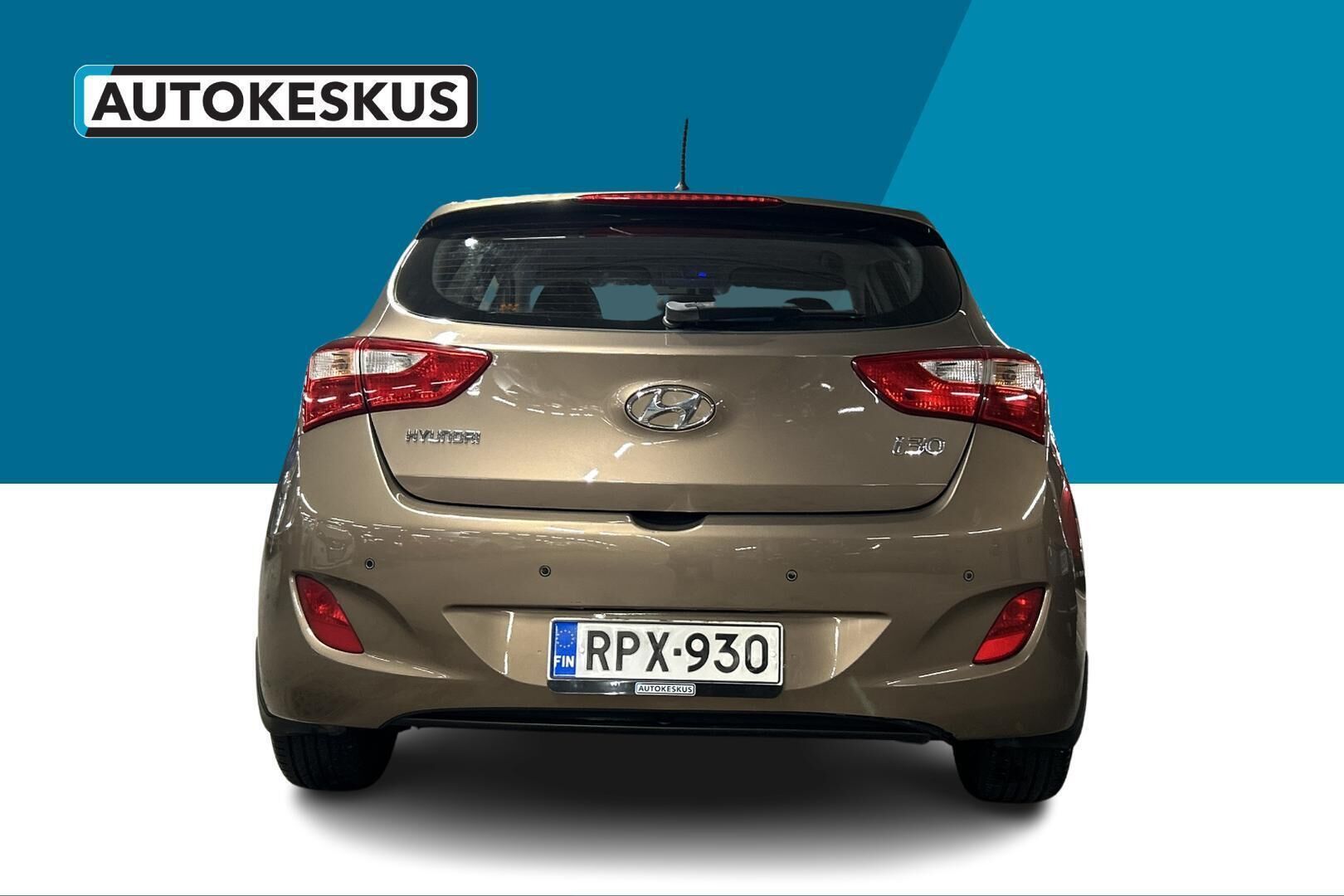 Hyundai i30 1,6 GDI 6AT Comfort Plus 2014, kuva 7/30