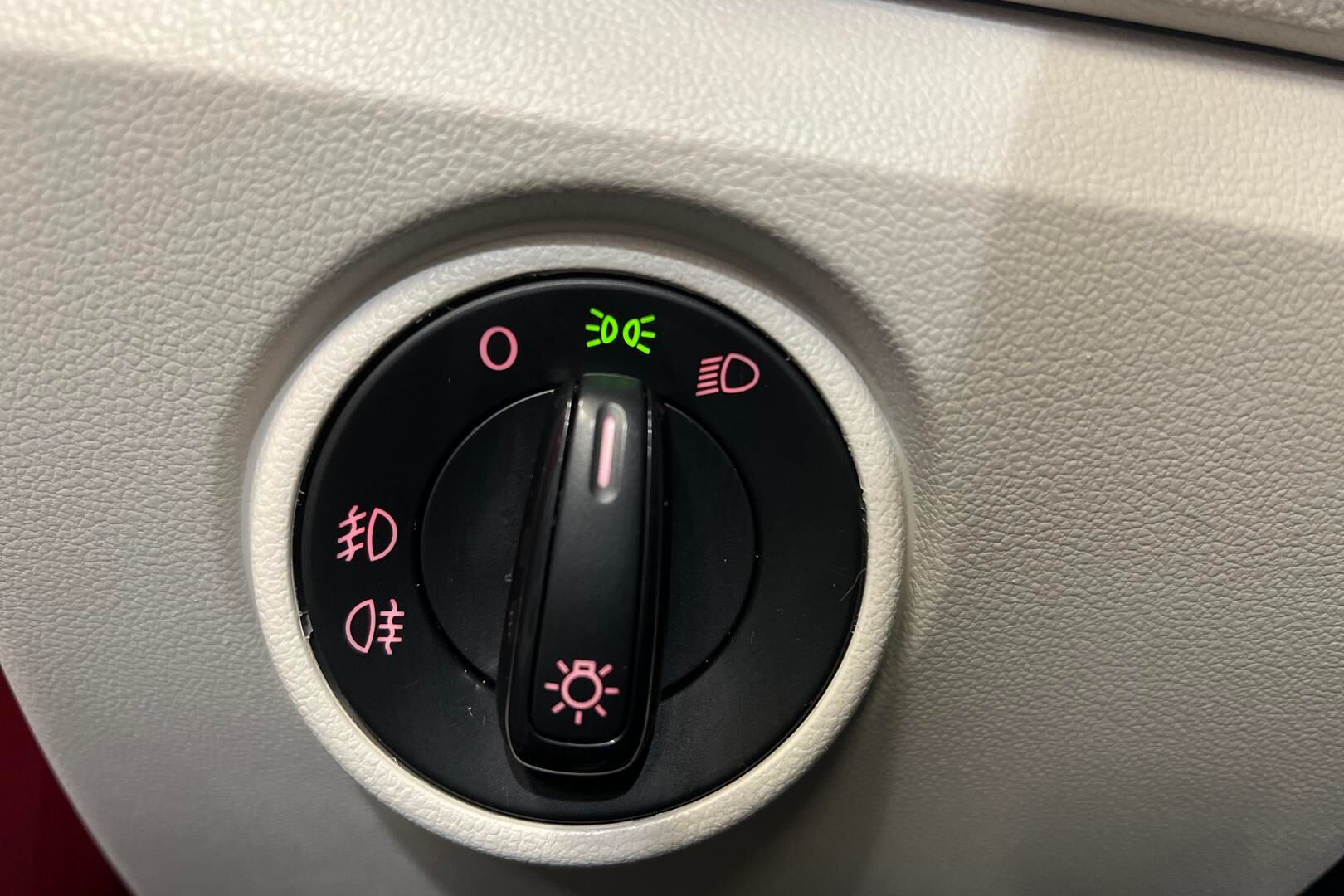 Volkswagen up! iso kuva 18