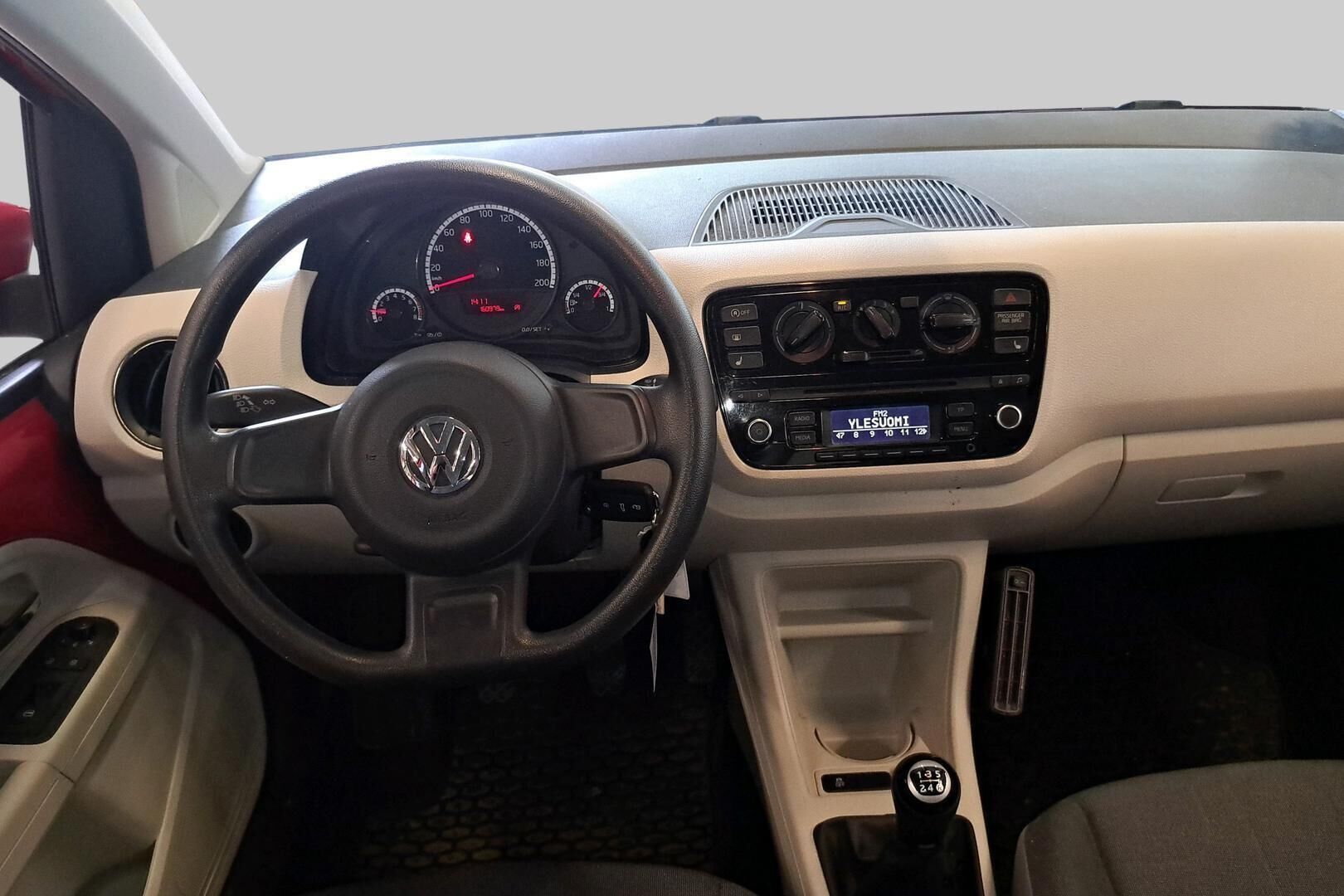Volkswagen up! iso kuva 2