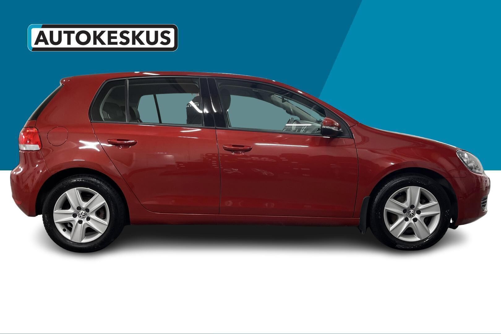 Volkswagen Golf iso kuva 4
