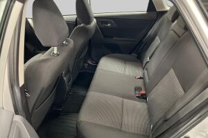 Toyota Auris esikatselu 10