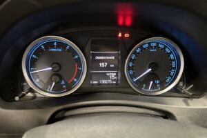 Toyota Auris esikatselu 14