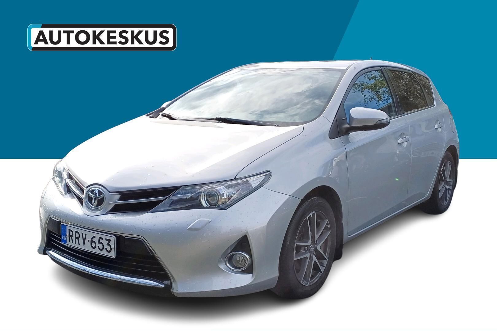 Toyota Auris iso kuva 0