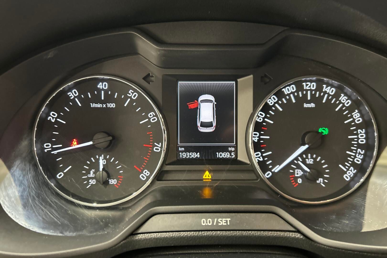 Skoda Octavia iso kuva 18