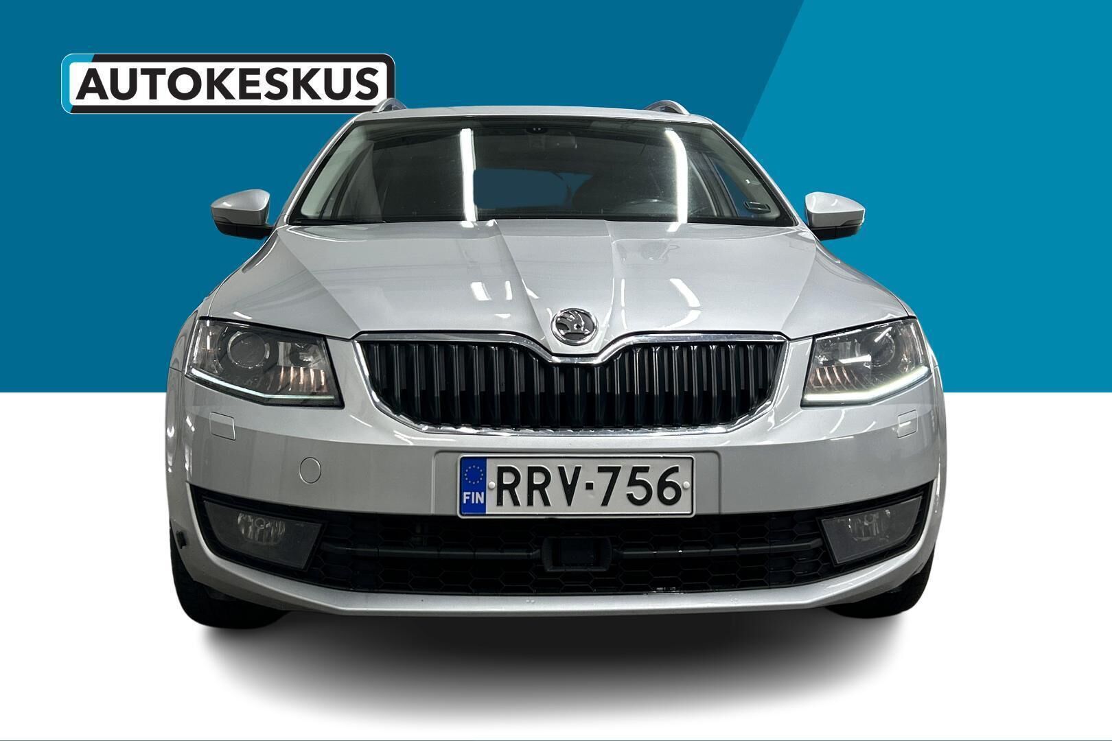 Skoda Octavia iso kuva 2