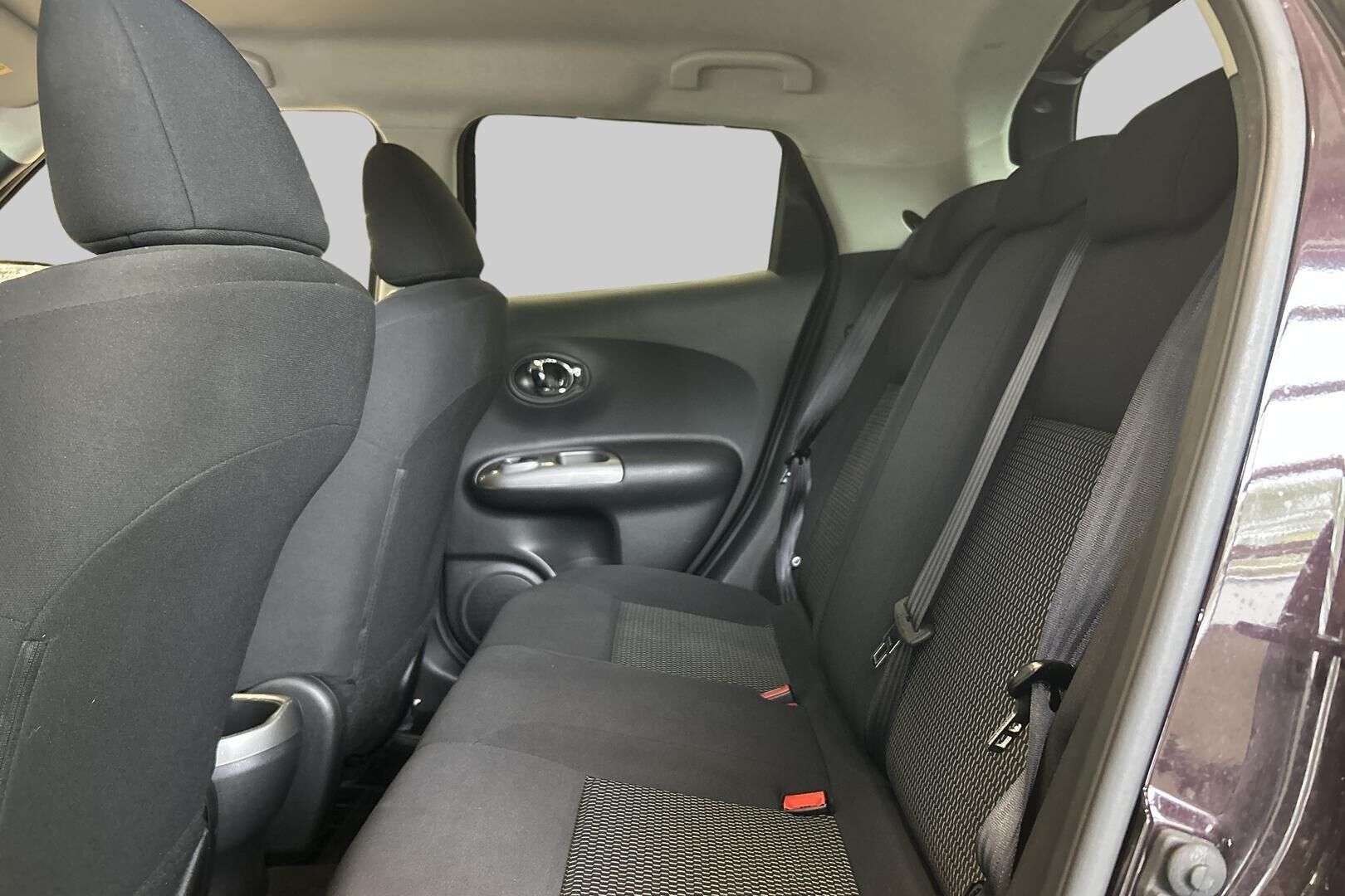 Nissan Juke iso kuva 10