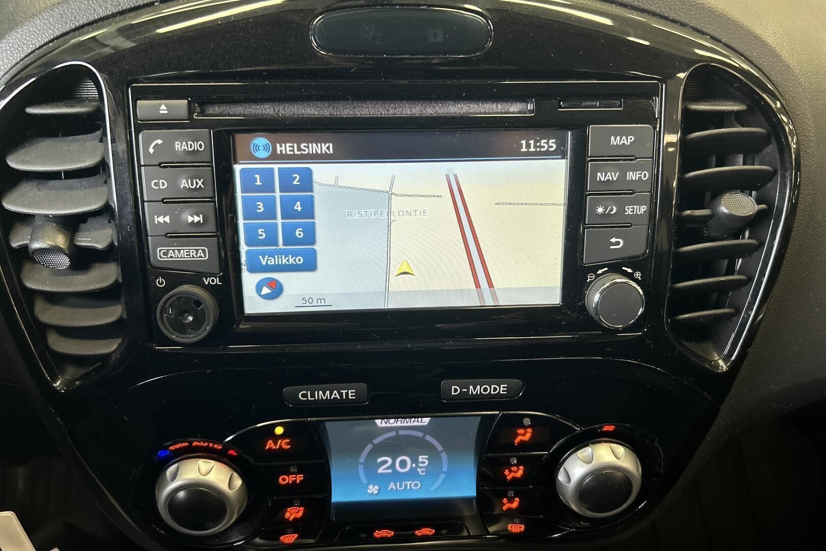 Nissan Juke iso kuva 15