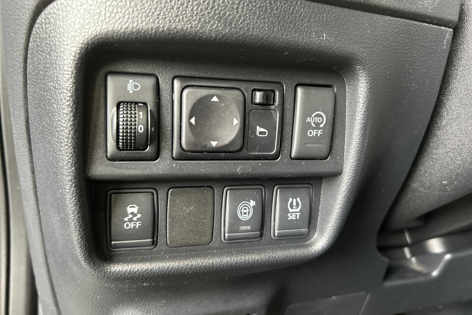 Nissan Juke iso kuva 24