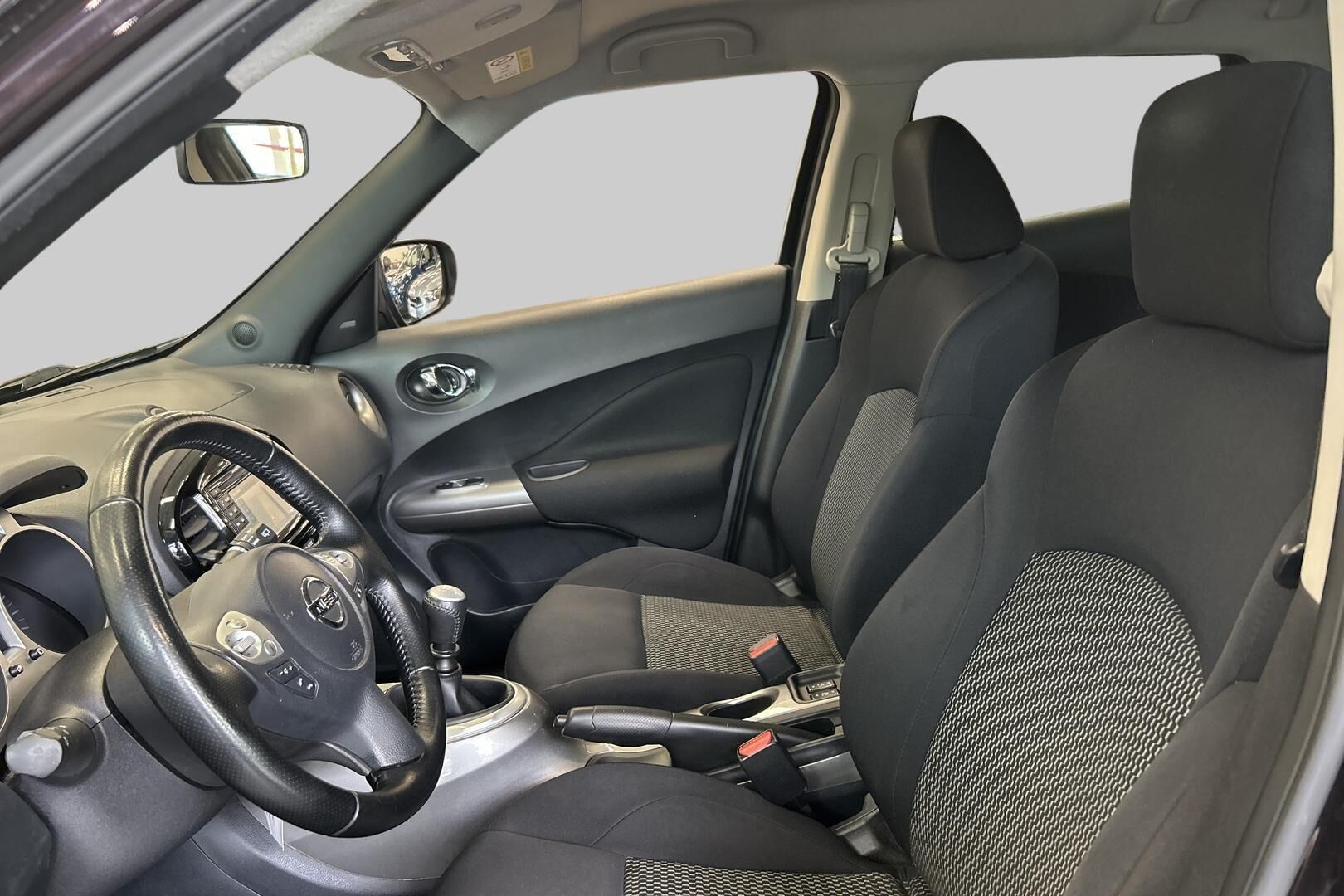 Nissan Juke iso kuva 9