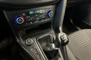 Ford Focus esikatselu 15