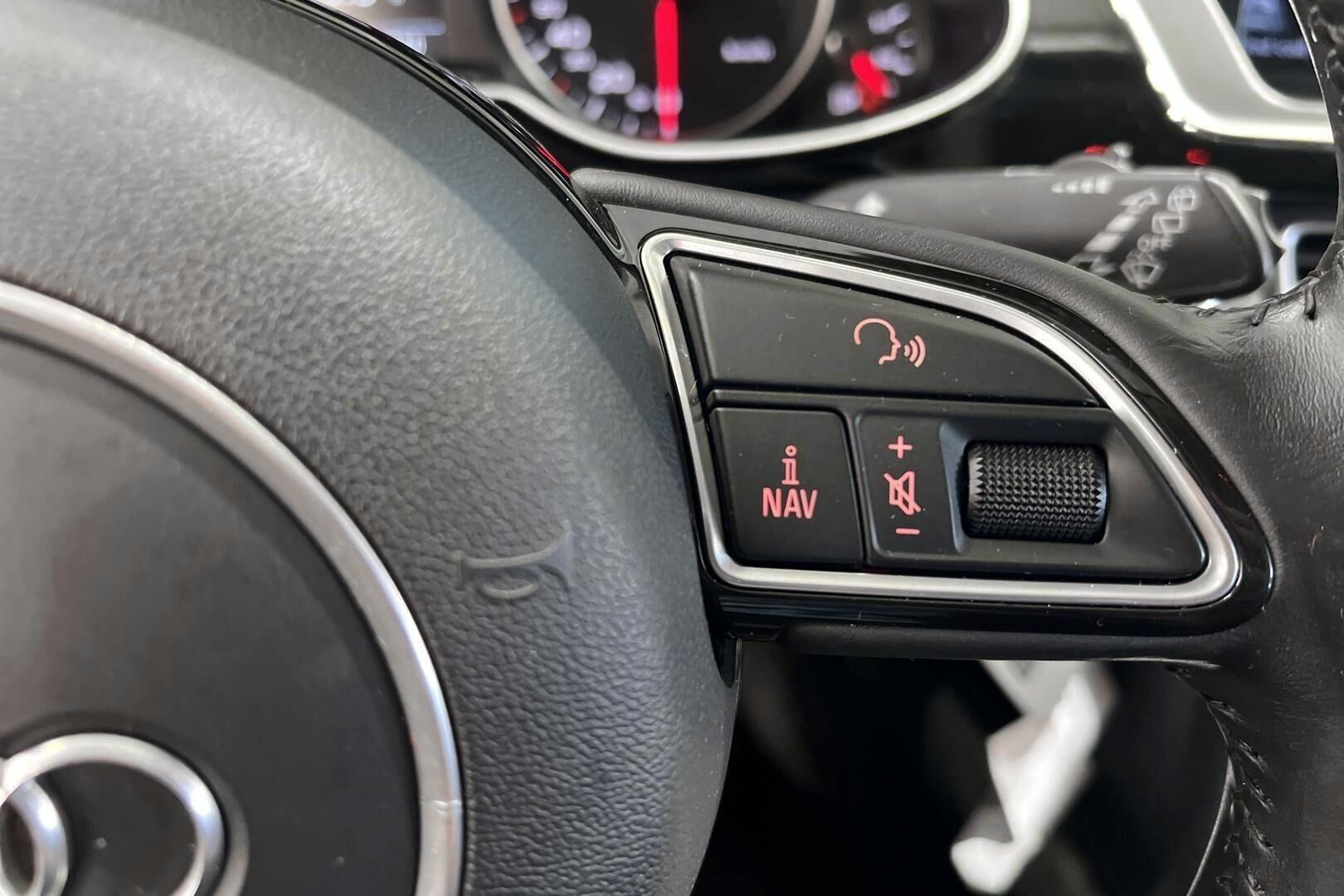 Audi A4 allroad quattro iso kuva 23