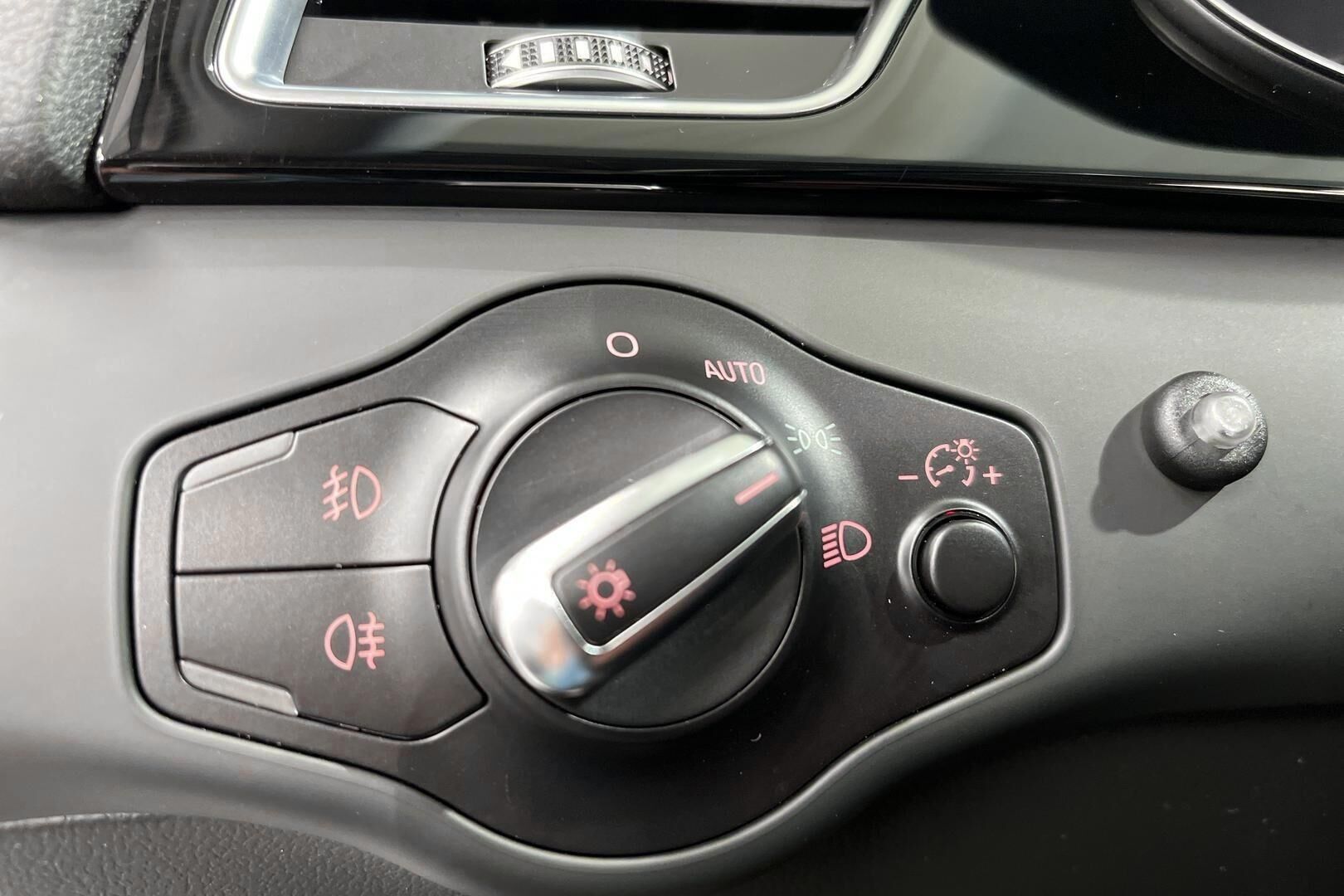 Audi A4 allroad quattro iso kuva 24