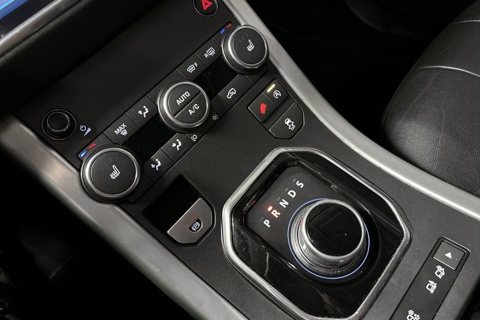 Land Rover Range Rover Evoque iso kuva 17