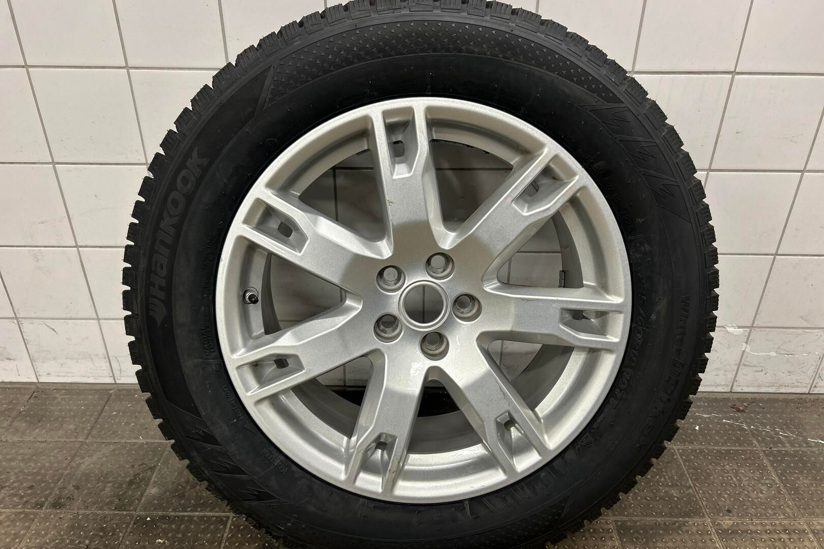 Land Rover Range Rover Evoque iso kuva 31