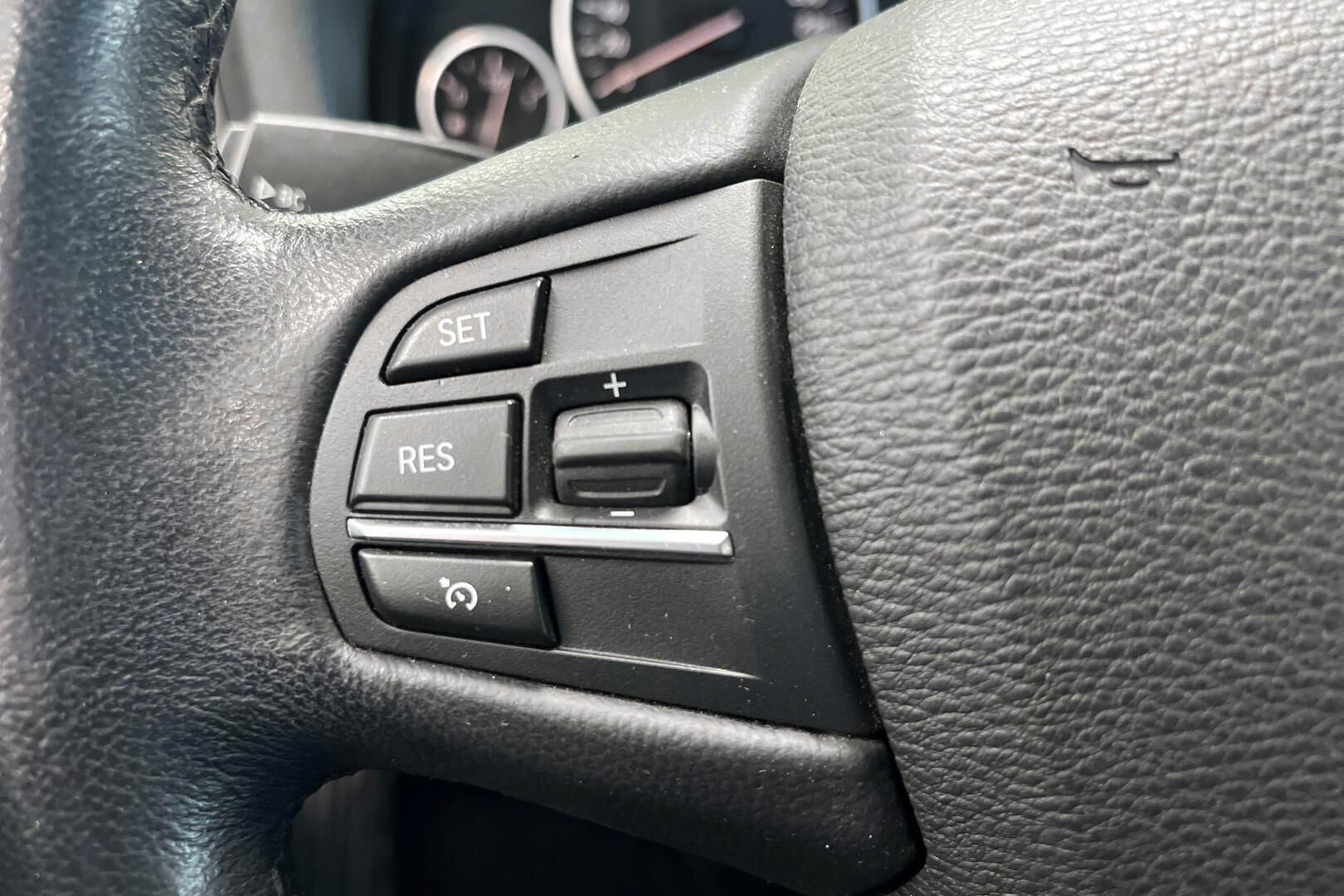 BMW X3 iso kuva 18