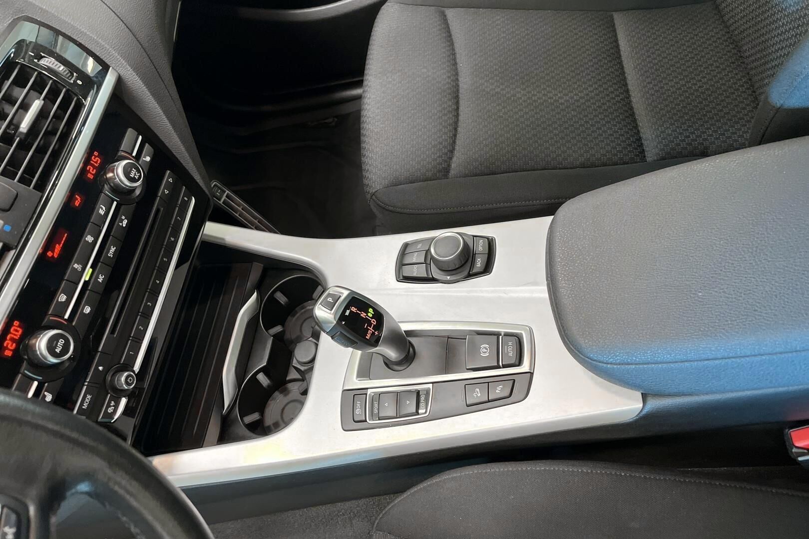 BMW X3 iso kuva 22