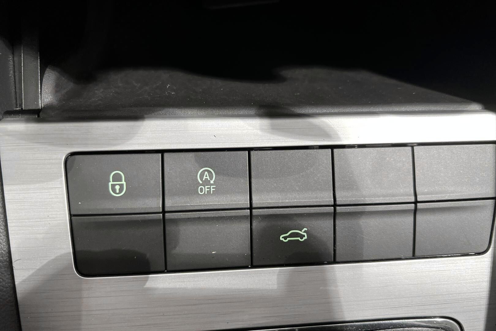 Skoda Octavia iso kuva 18