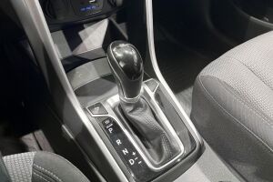 Hyundai i30 5d esikatselu 17