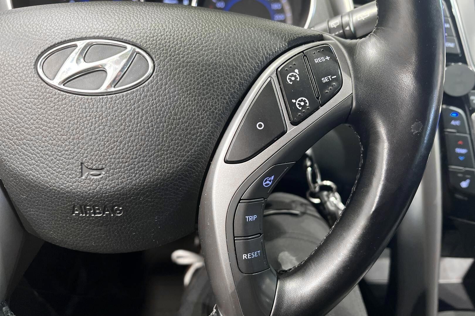 Hyundai i30 5d iso kuva 20