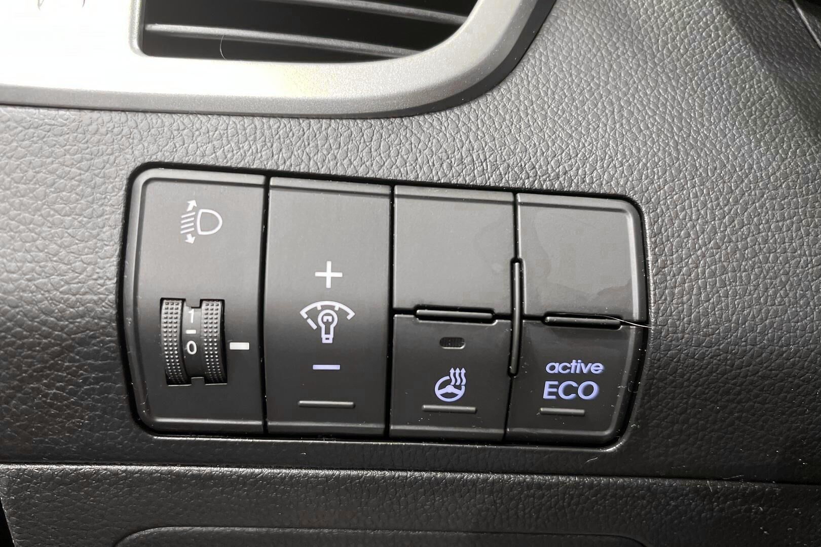 Hyundai i30 5d iso kuva 22
