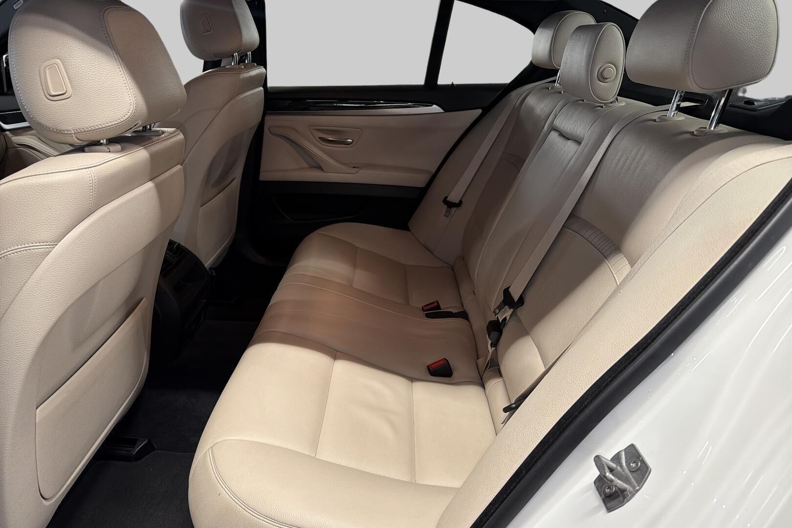 BMW 5-SARJA iso kuva 7