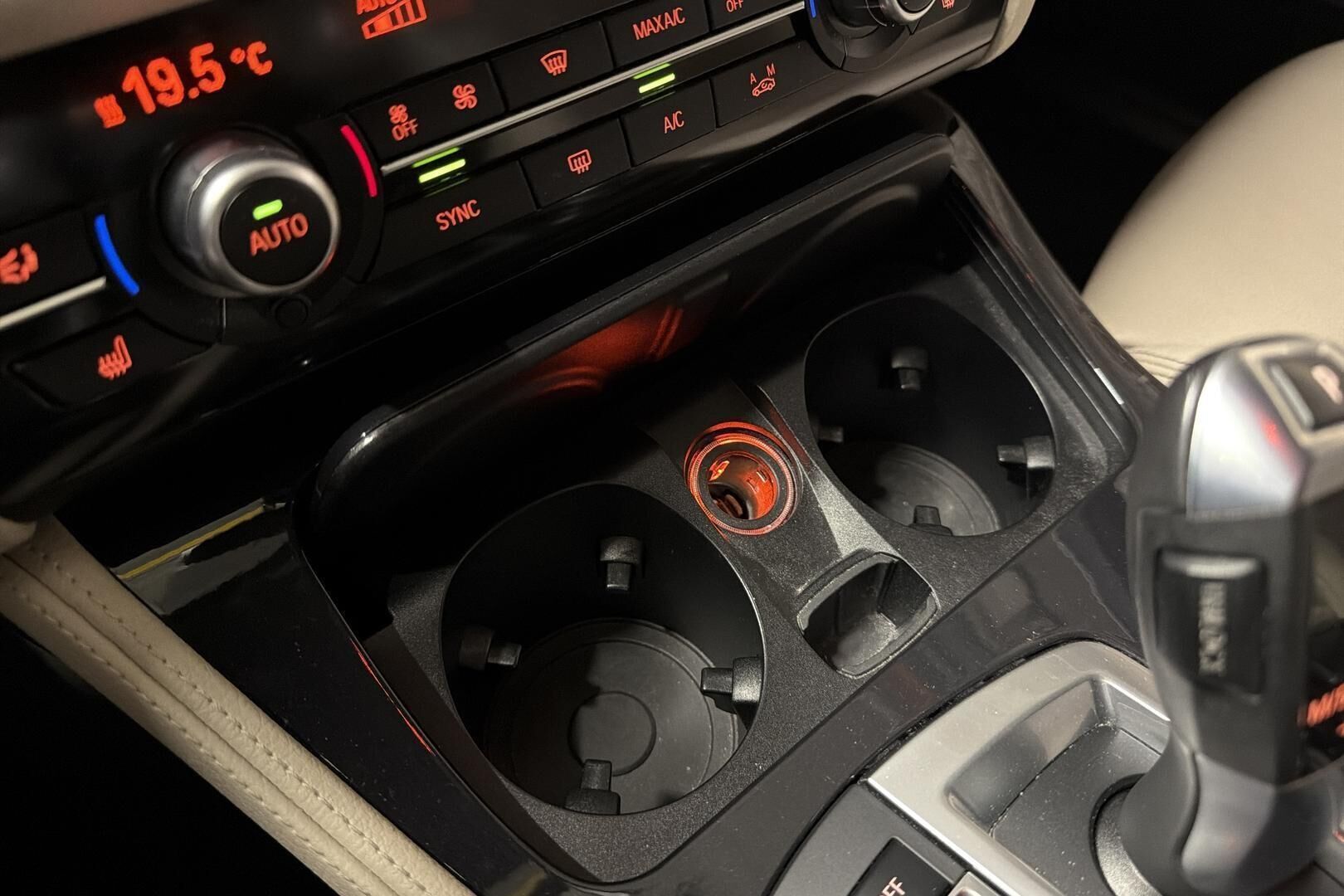 BMW 5-SARJA iso kuva 22