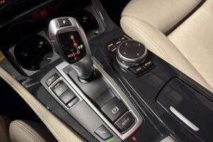 BMW 5-SARJA esikatselu 23