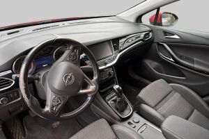Opel Astra esikatselu 2
