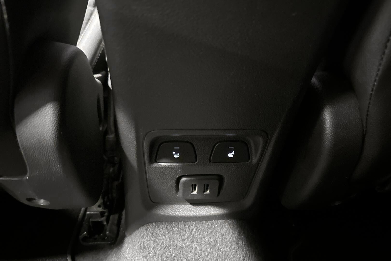 Opel Astra iso kuva 21