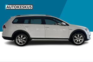Volkswagen Golf esikatselu 27