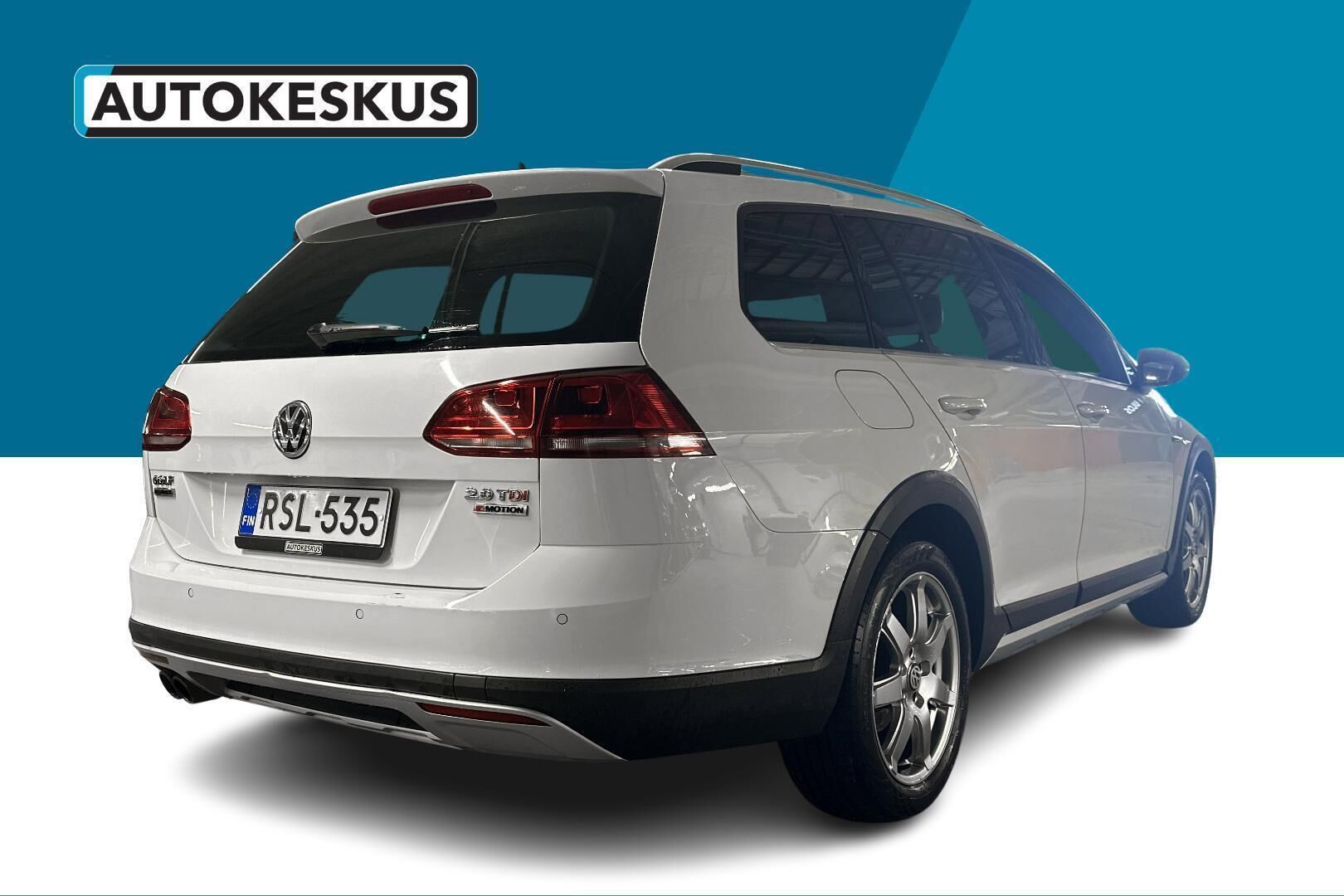 Volkswagen Golf iso kuva 28