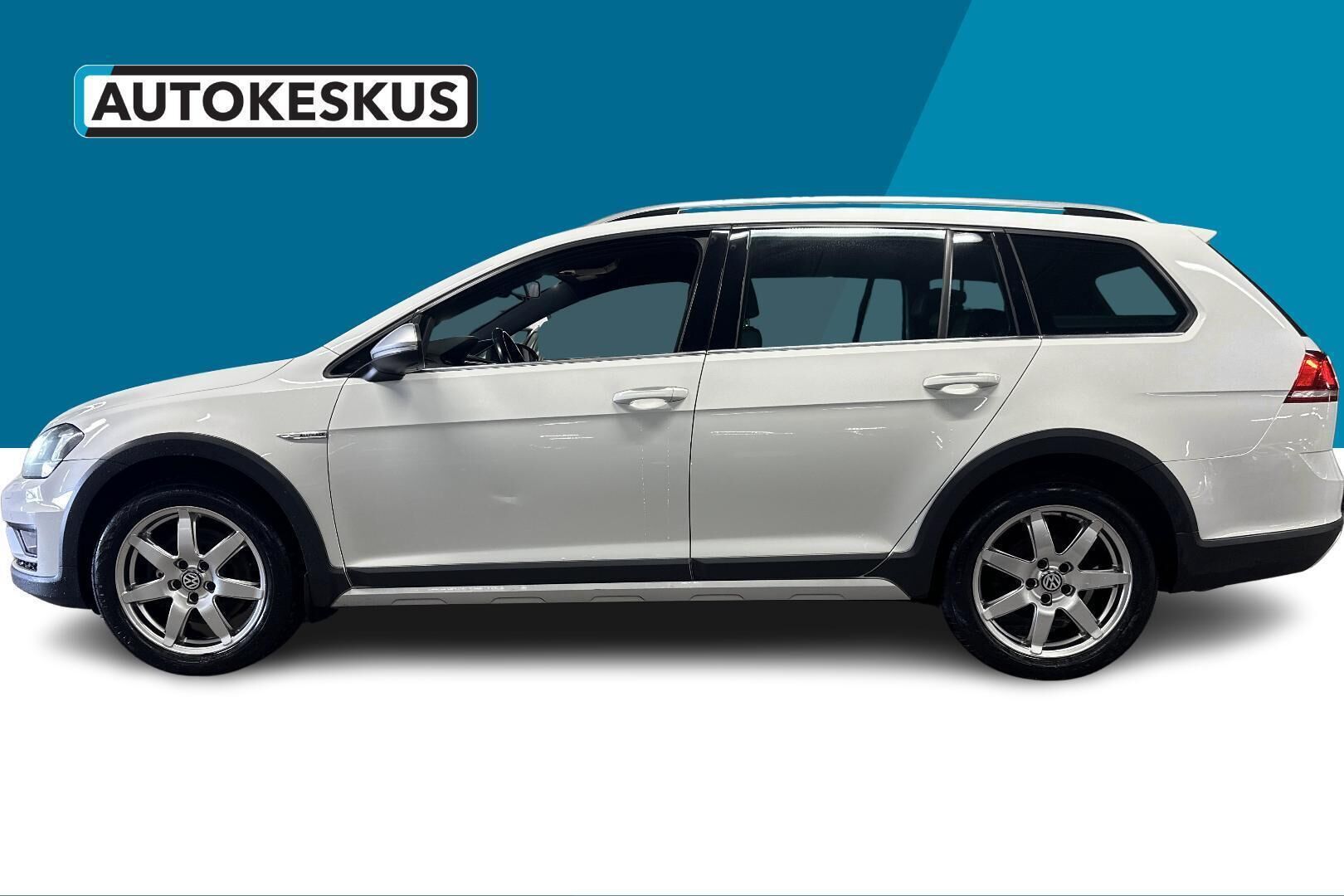 Volkswagen Golf iso kuva 5