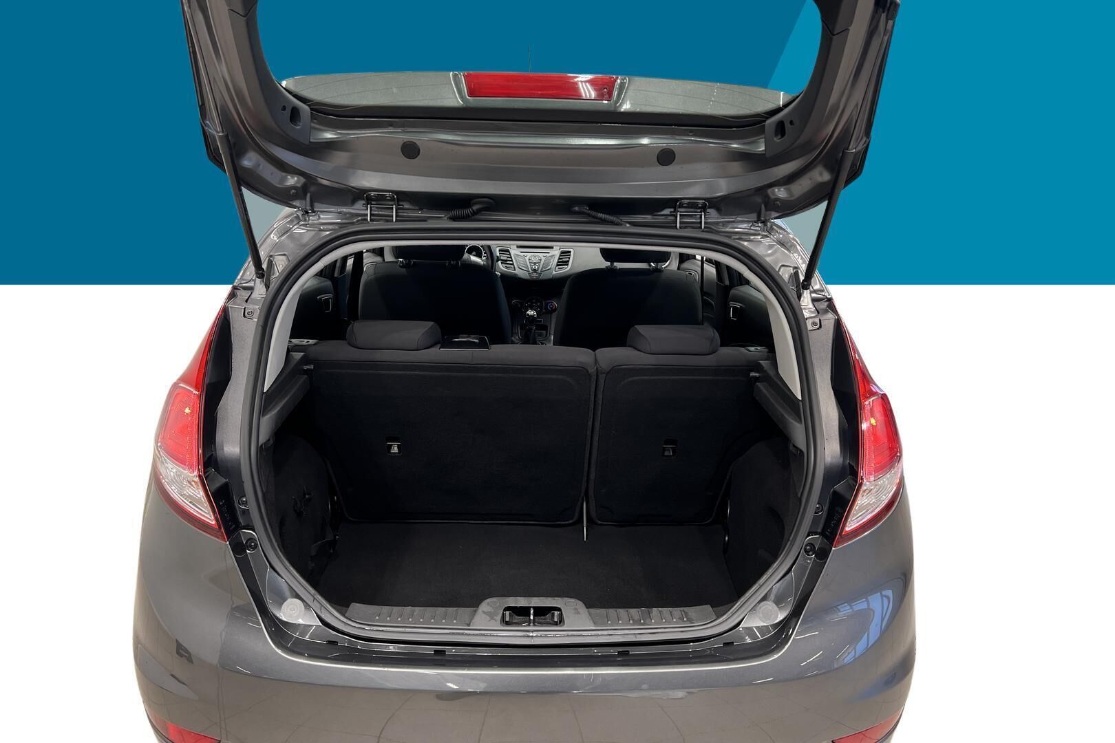 Ford Fiesta iso kuva 12