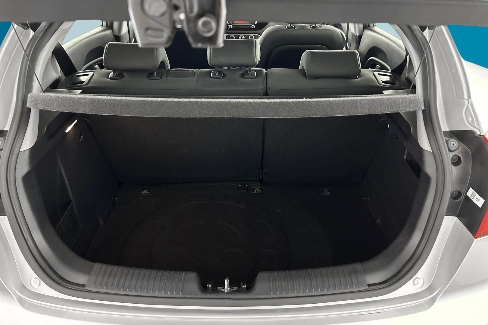 Kia Rio iso kuva 11