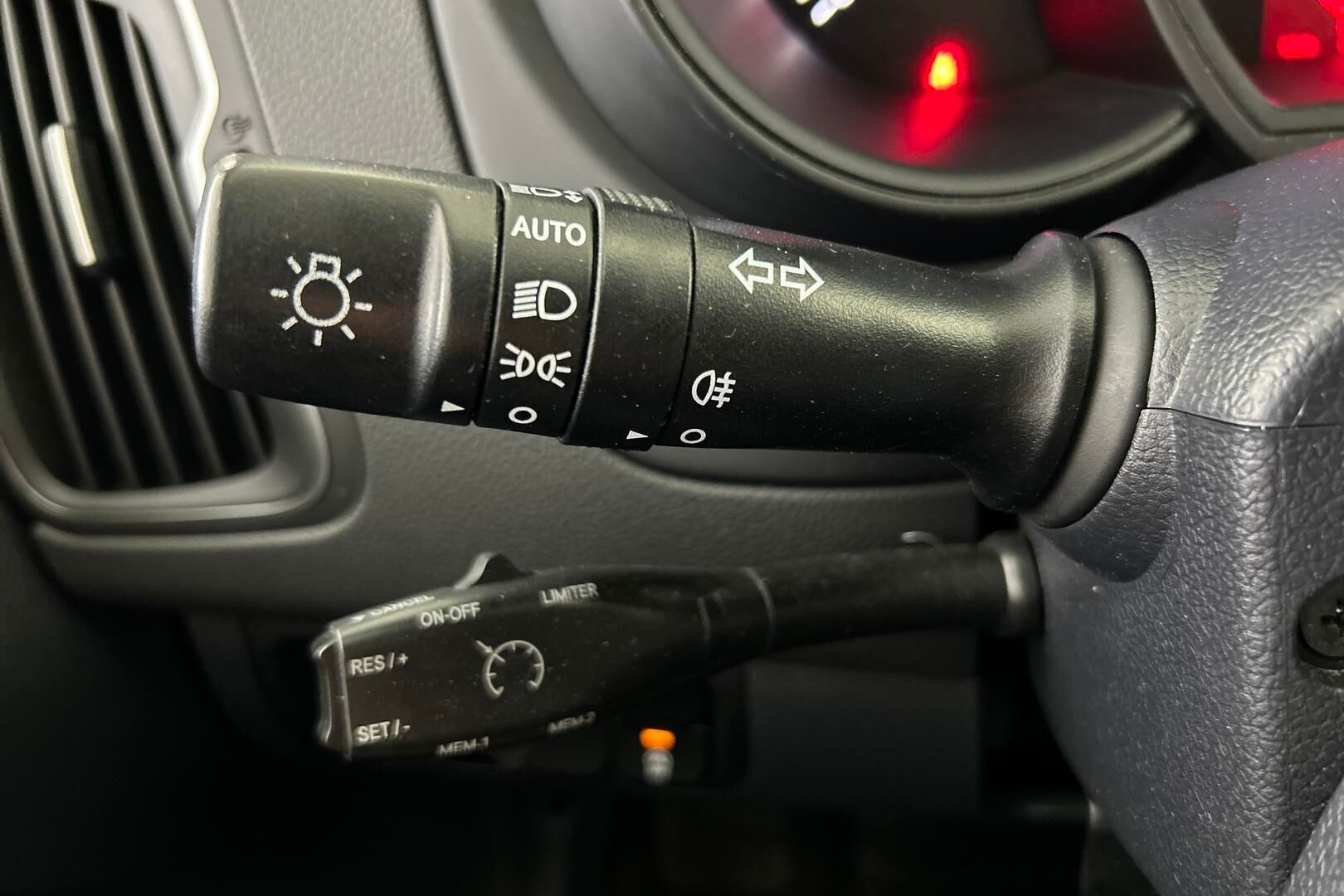 Kia Rio iso kuva 20