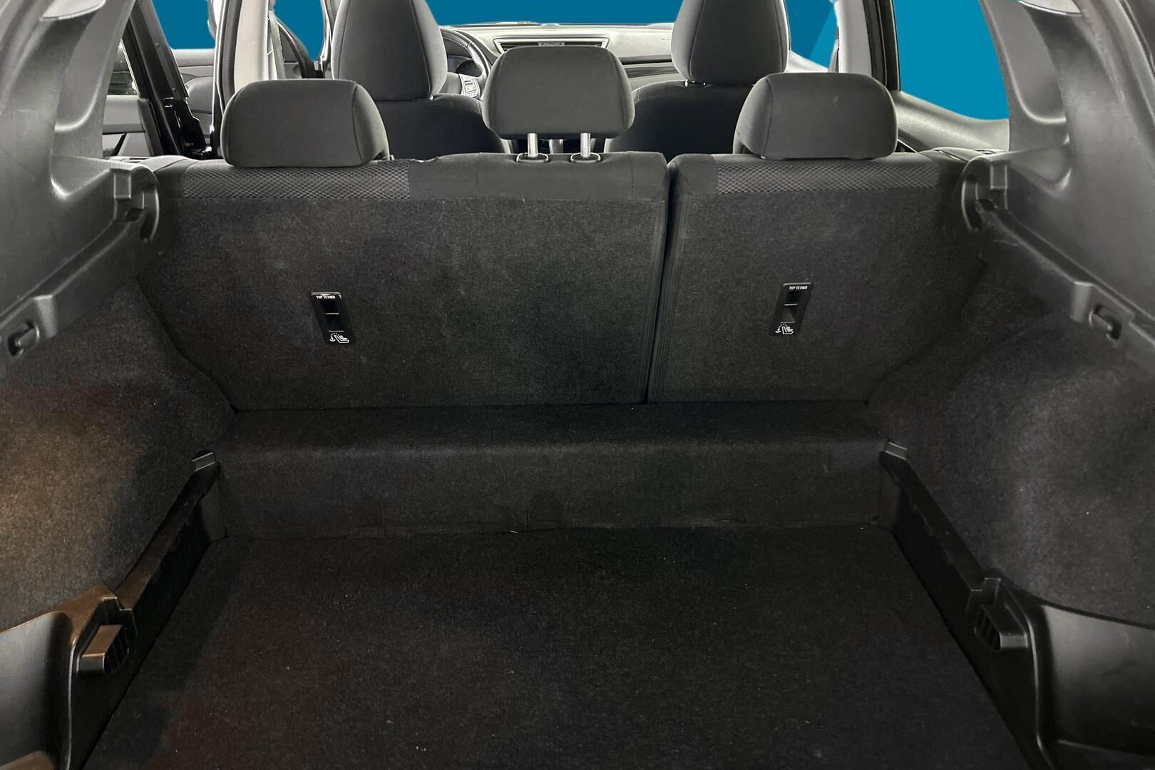 Nissan Qashqai iso kuva 10