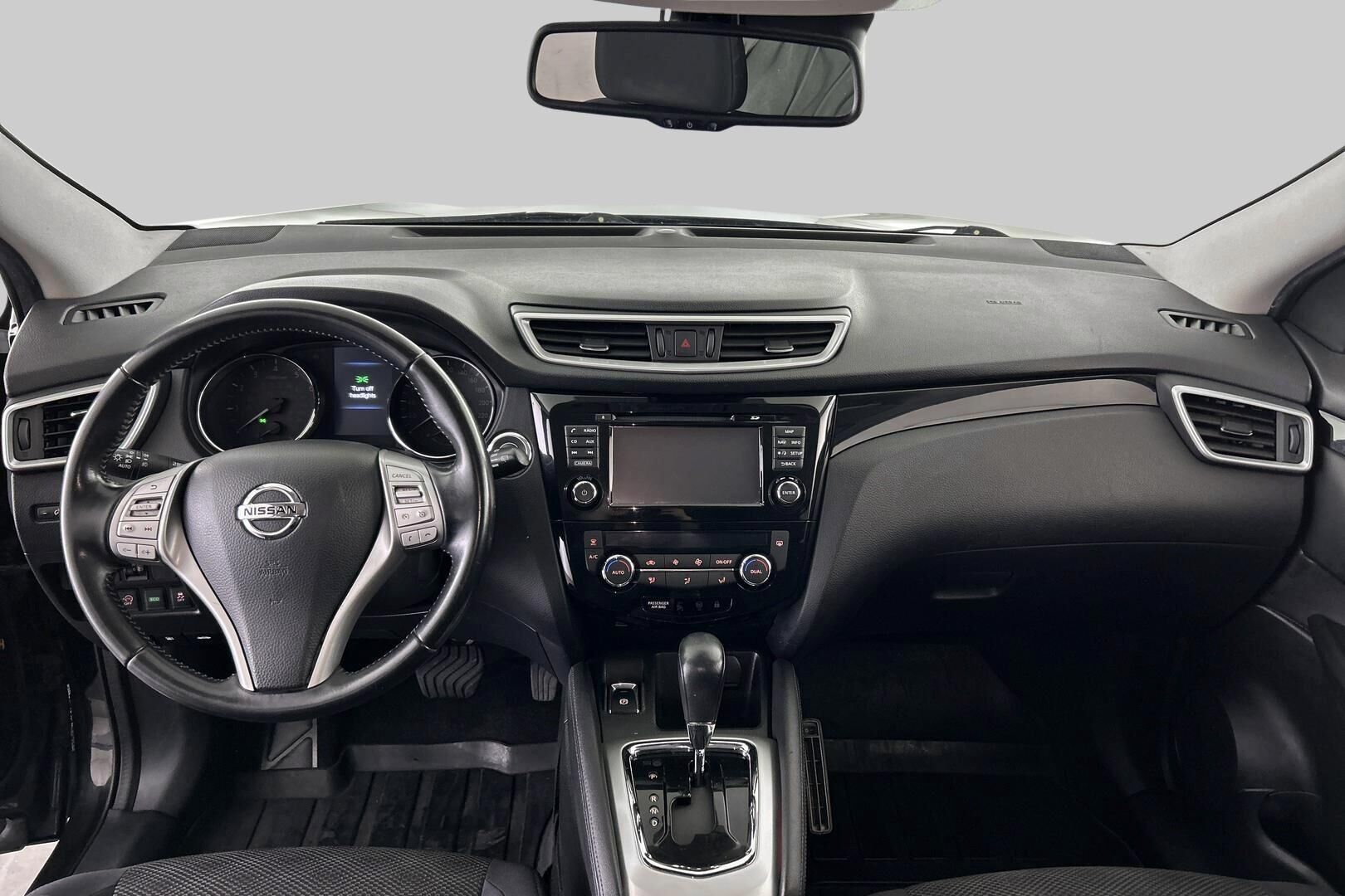 Nissan Qashqai iso kuva 12