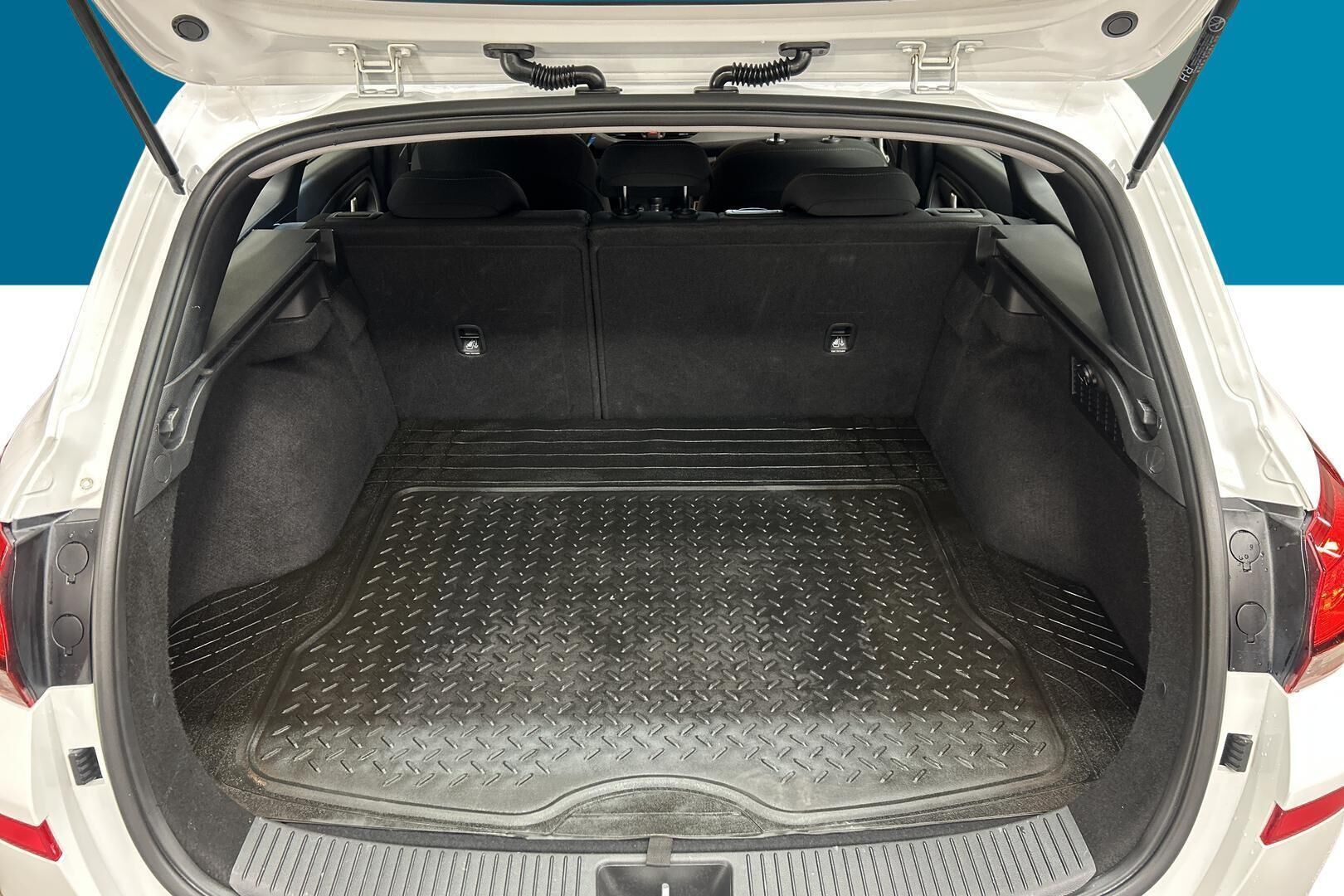 Hyundai i30 Wagon iso kuva 12